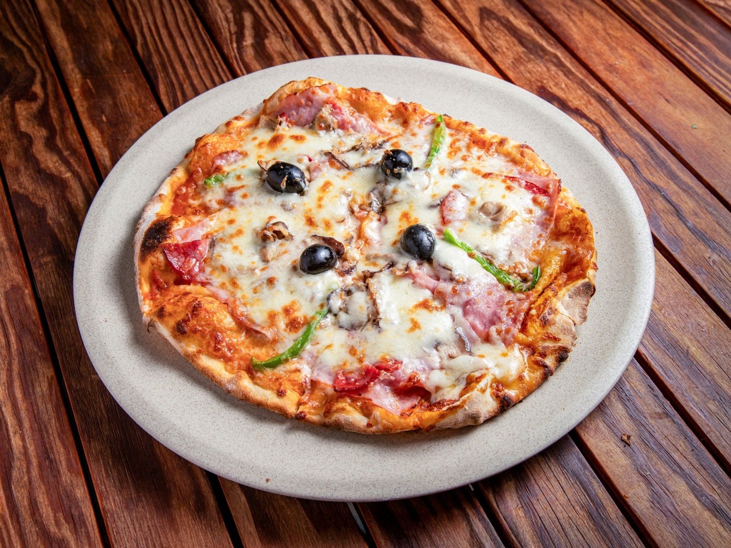Pizza com azeitonas